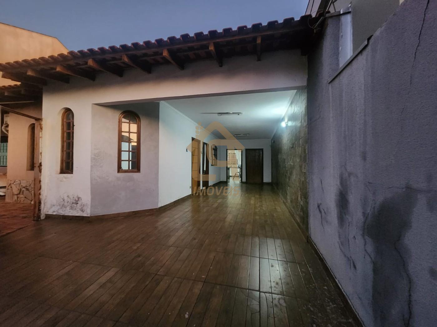 GARAGEM 3 VEÍCULOS