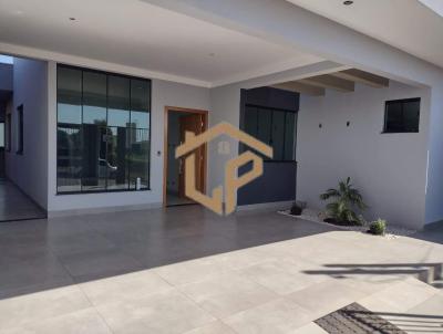 Casa Alto Padr&atilde;o para Venda na cidade de Maring&aacute; no bairro Parque das Grev&iacute;leas 3&ordf; Parte