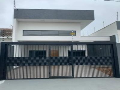 Alto Padr�o para Venda, em Maring�, bairro Jardim Tr�s Lagoas, 3 dormit�rios, 2 banheiros, 1 su�te, 2 vagas