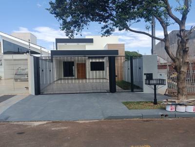 Casa Alto Padr&atilde;o para Venda na cidade de Maring&aacute; no bairro Jardim Licce